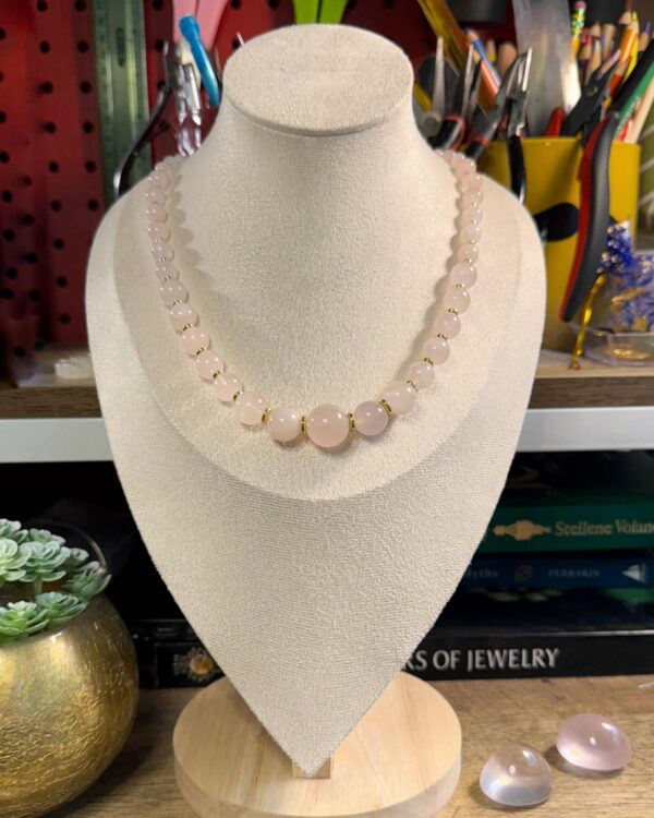 ვარდისფერი კვარცის მძივი - "BELLADONNA"